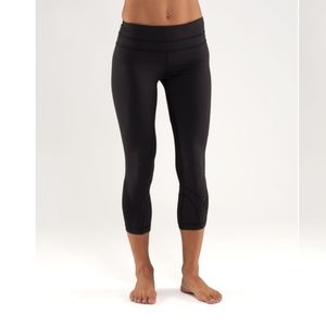 Lululemon Inspire Crop 2